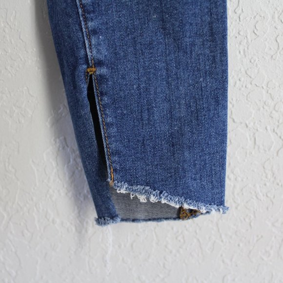 True Religion Halle split hem super skinny distressed jeans blue sz 25 0 - Picture 5 of 14